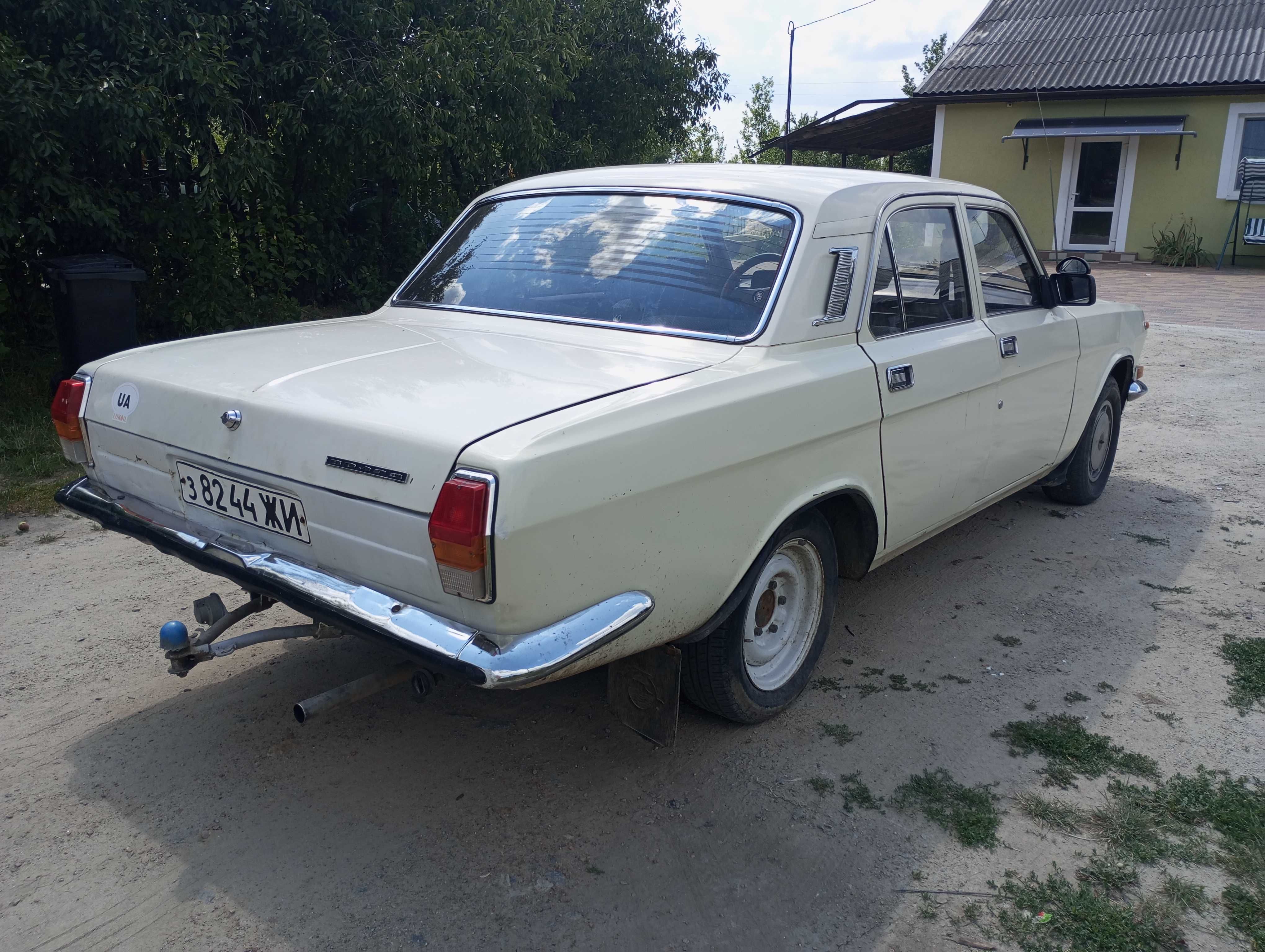 Продам Волга   2410