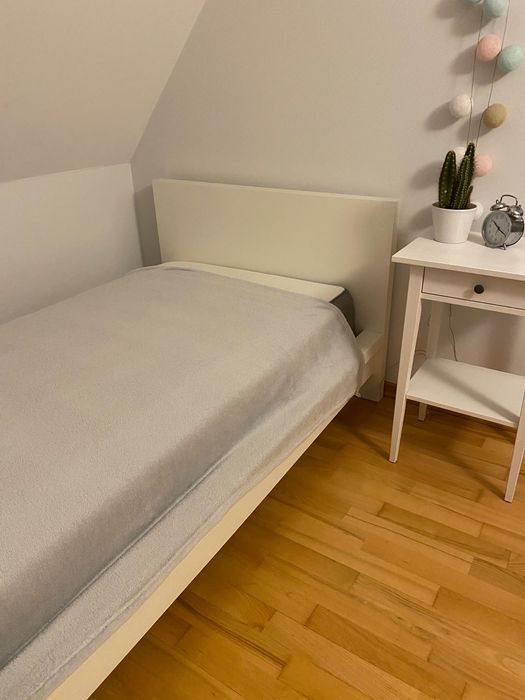 Łóżko Malm Ikea 90x200
