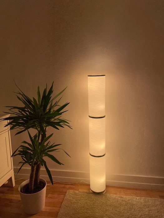 Lampka stojąca nocna