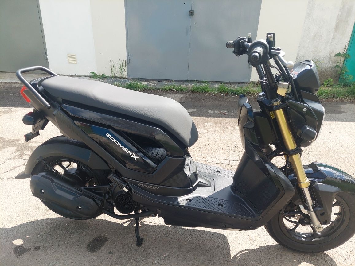 Скутер Honda Zoomer Х 110куб