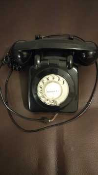 Telefone antigo dos TLP, de disco, em excelente estado e a funcionar.