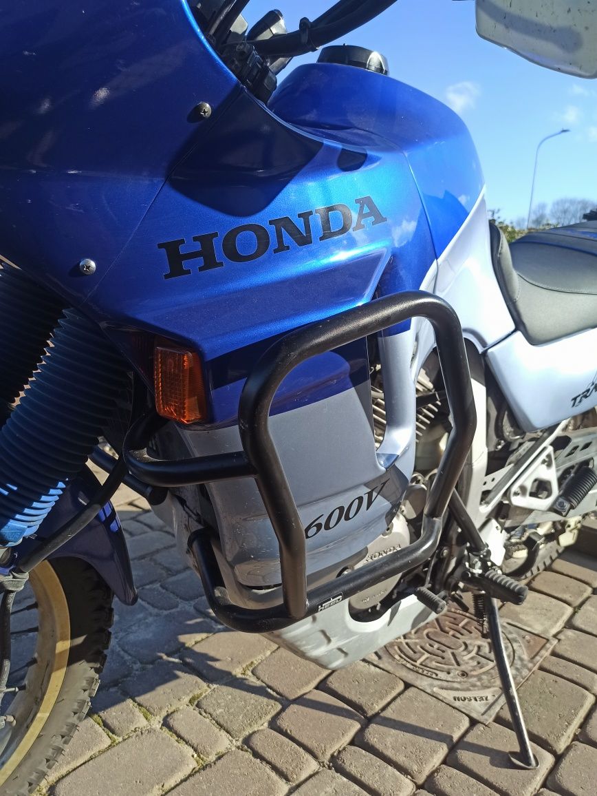 Honda XL600v Transalp