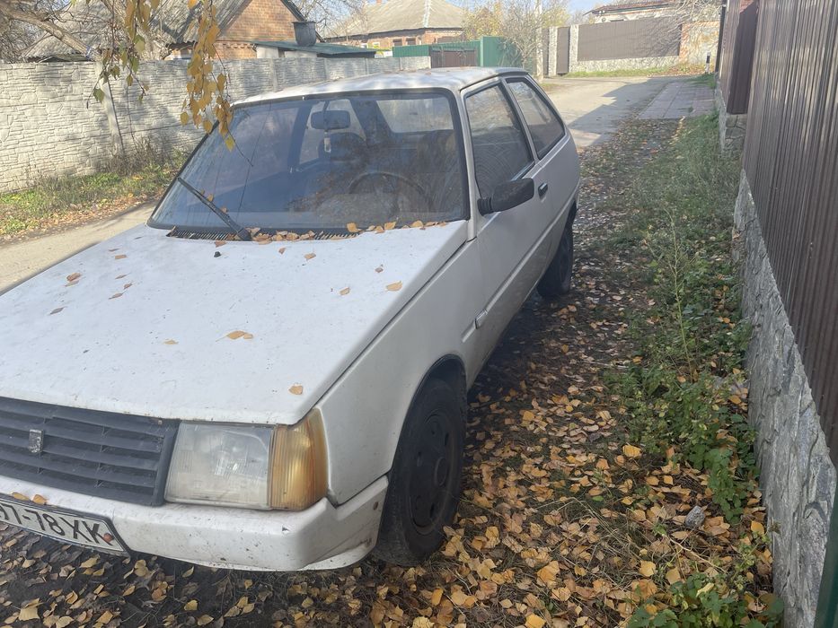 заз 1102 , таврия