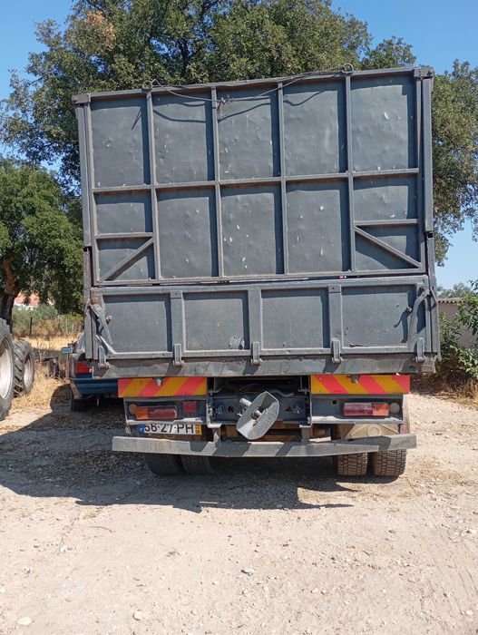 Camião scania 280