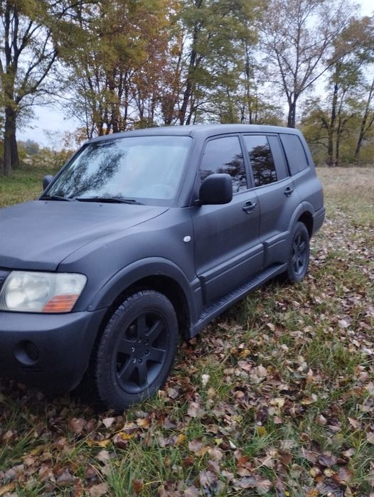 Mitsubishi pajero wagon 2004 року 3.2 дизель автомат