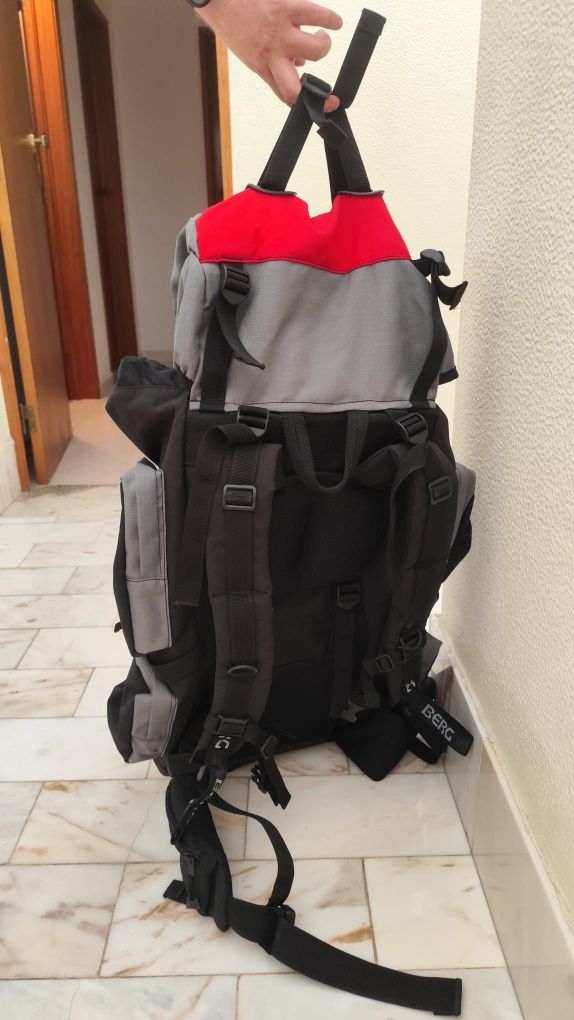 Mochila campismo 57L