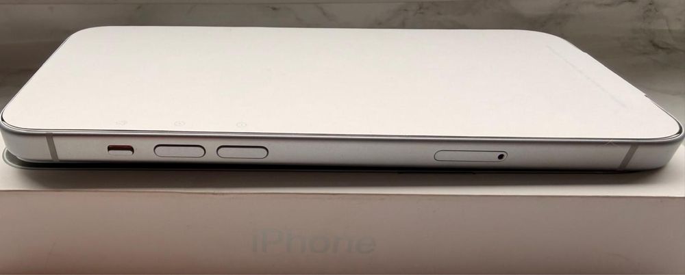 IPhone 15 plus 128 gb Blue