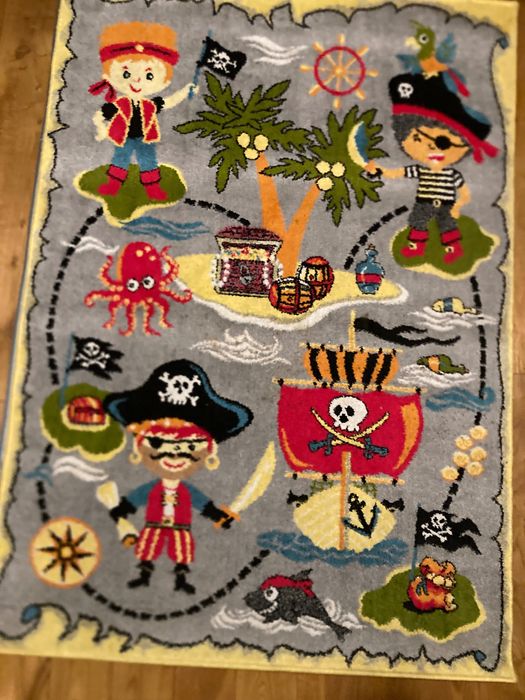 Sprzedam dywan dziecięcy