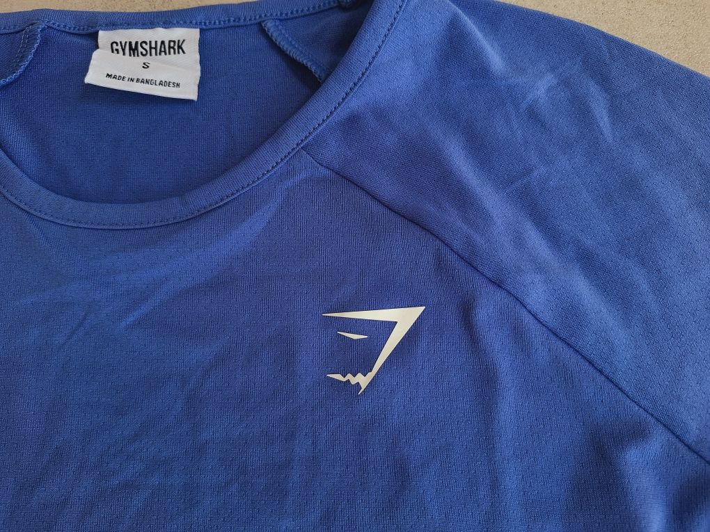 Krótka bluzka Gymshark crop top