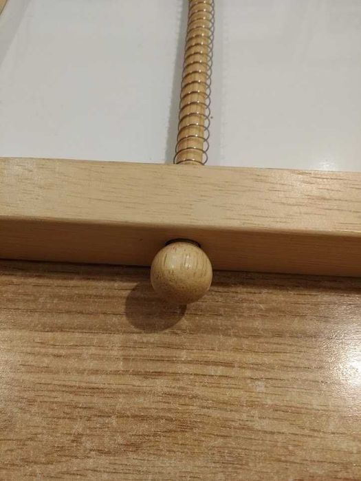 Tacka w ramie drewnianej z stabilizatorem