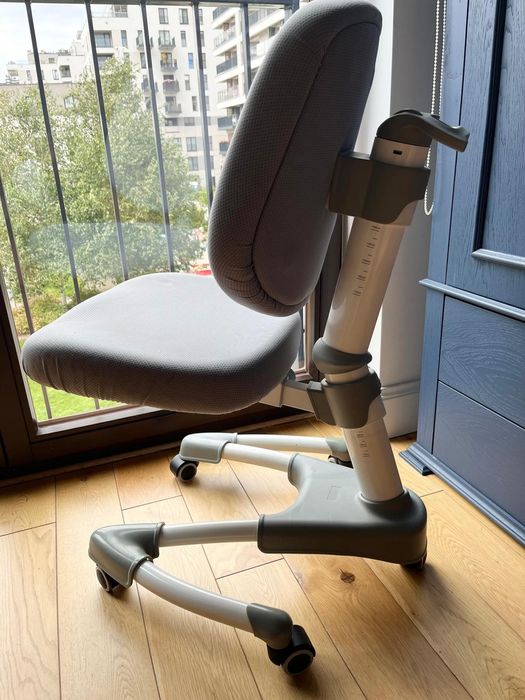 Fotel dla dziecka do biurka