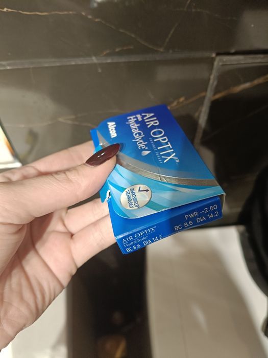 Soczewki miesięczne Air Optix Hydraglyde -2.50