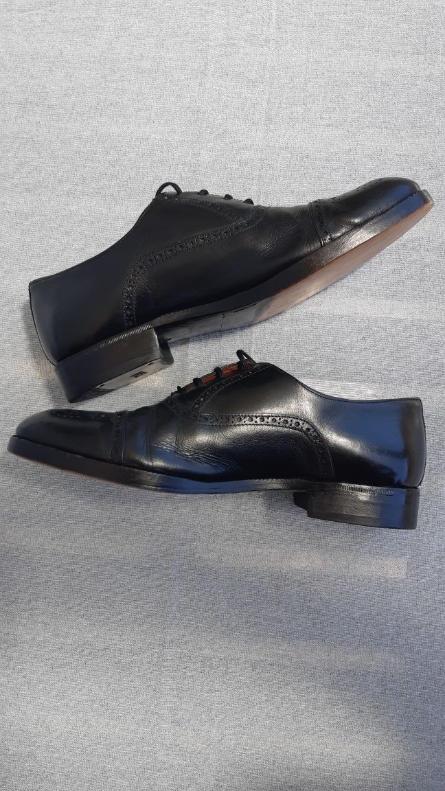 Sapatos  Couro Tam. 40