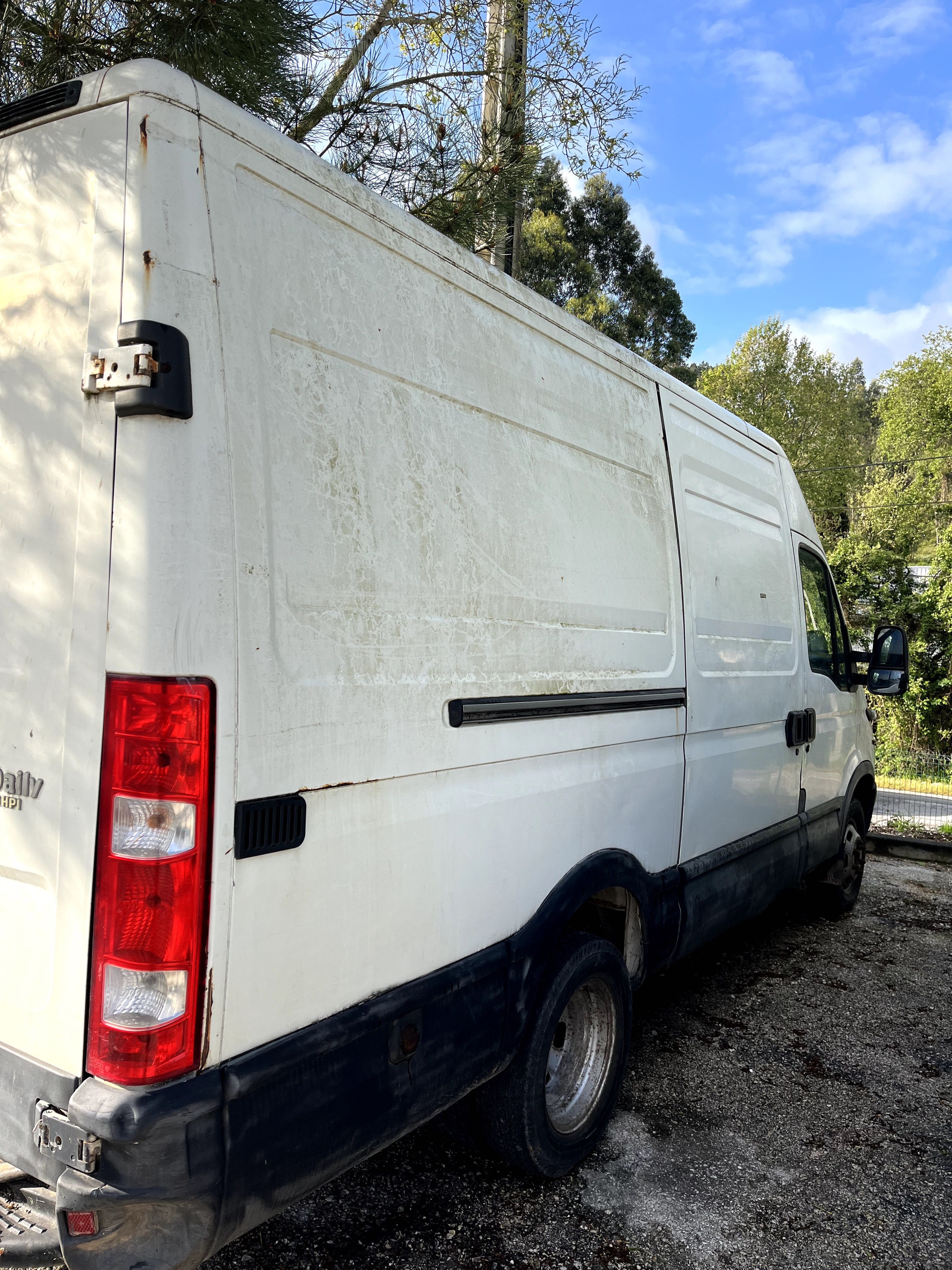 Iveco 35C12 2005
