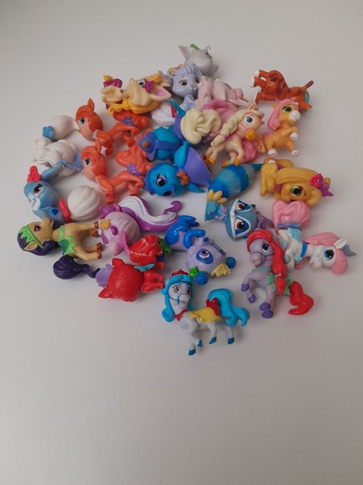 Figurki zwierzaków księżniczek z disneya Tanie