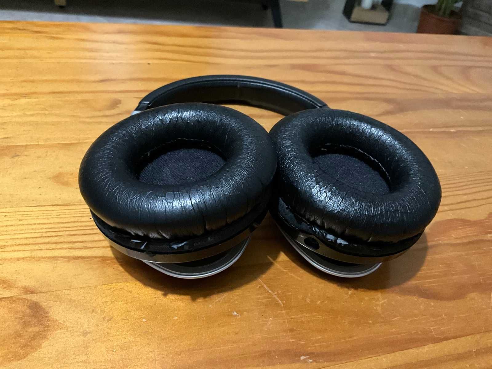 Headset Creative Aurvana Live!2 - Sem cabo AUX