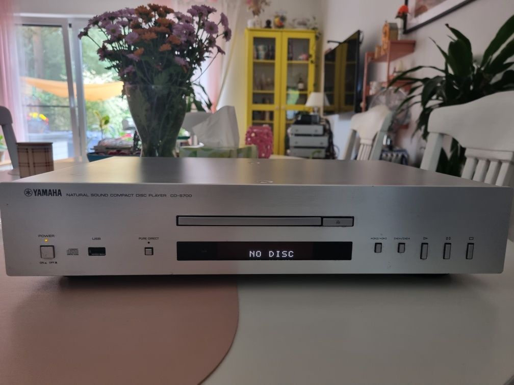 Yamaha CD-S700 Odtwarzacz CD
