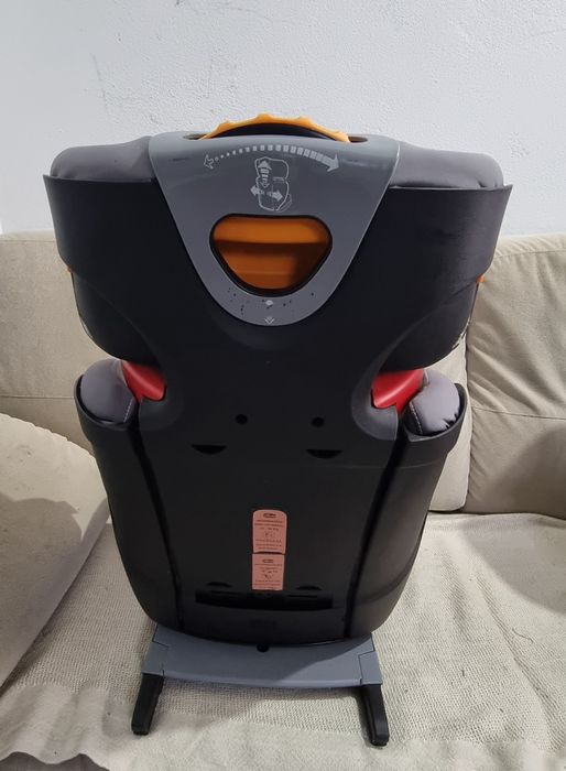Cadeira Chico com isofix 15-36 kg