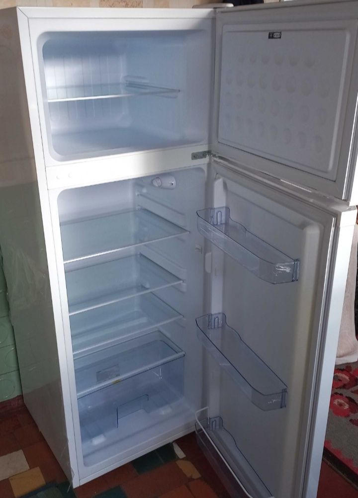 Холодильник Hansa FD 221.4