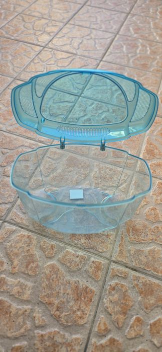 Aquário/terrário/reptilario "Living World"