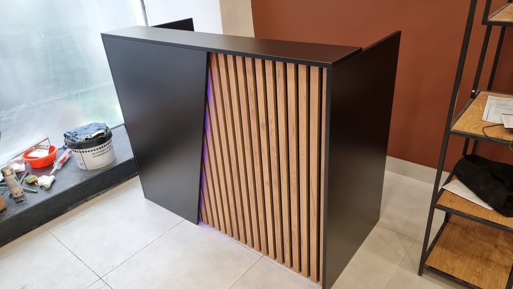 Lada recepcyjna z lamelami Recepcja Lamele Nowość