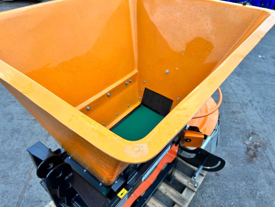 Piaskarka drogowa solarka posypywarka Taśma Motyl Kłos Langren Pronar