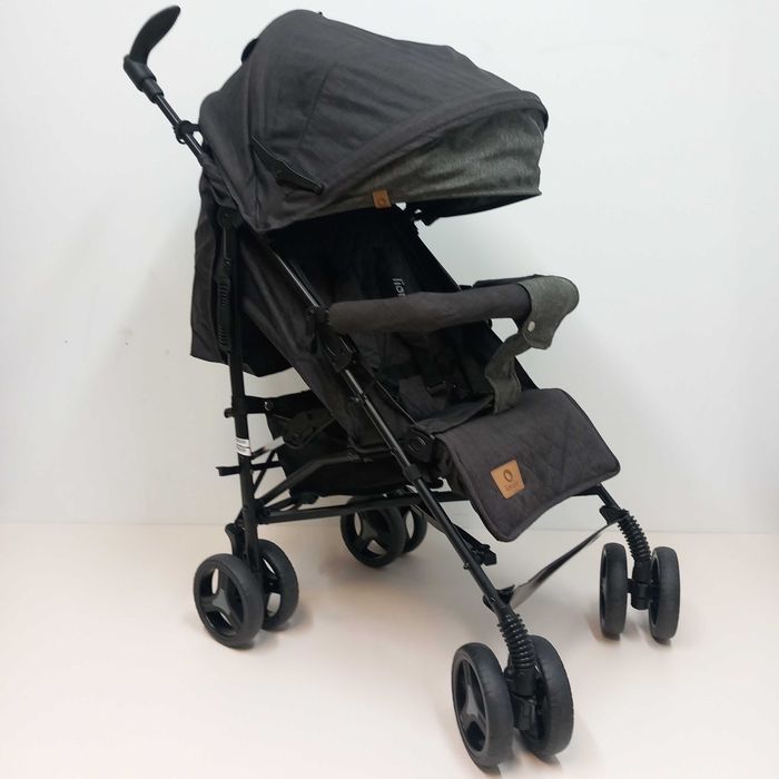 Lionelo Irma - wózek spacerowy Black / Dark Grey typu parasolka B371