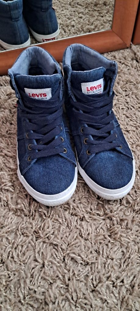 Jeansowe trampki Levi's 38