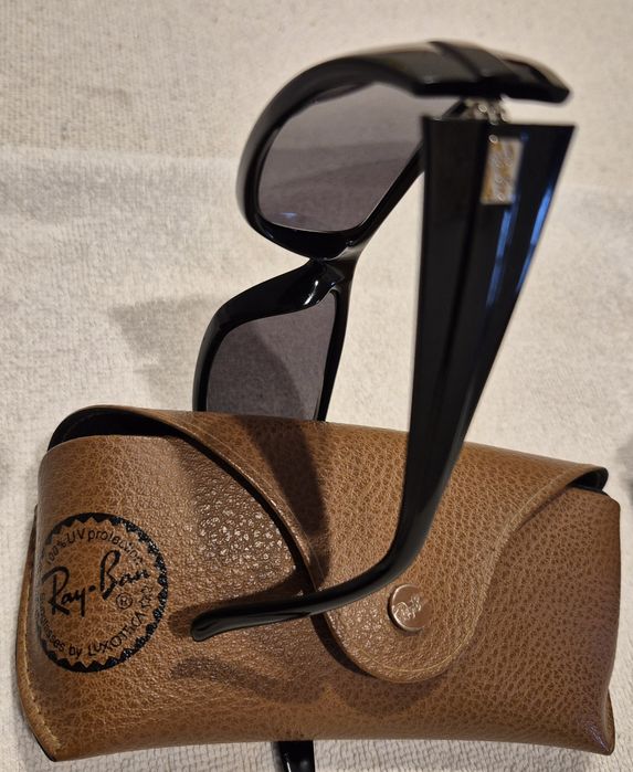 Óculos de Sol usados