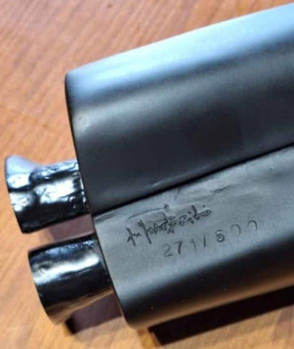 Estatueta de José Saramago