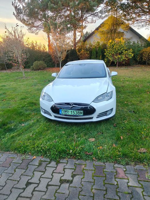 Tesla Model S TESLA S 90D Long Range