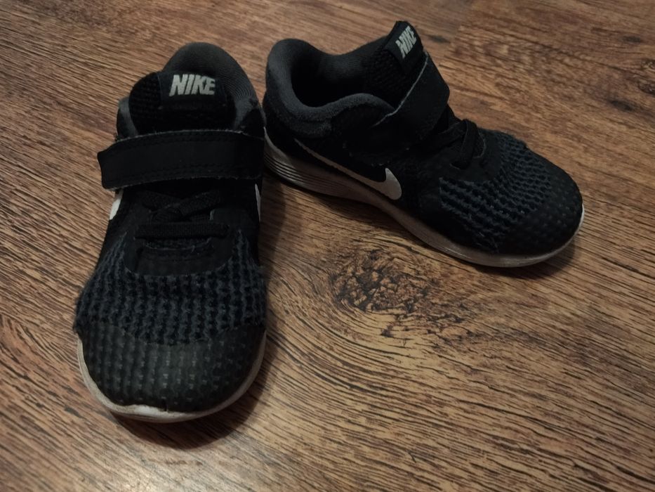 Buty chłopięce firmy Nike