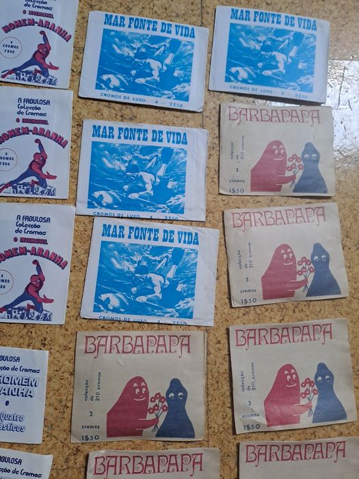 Cromos homem aranha e outros