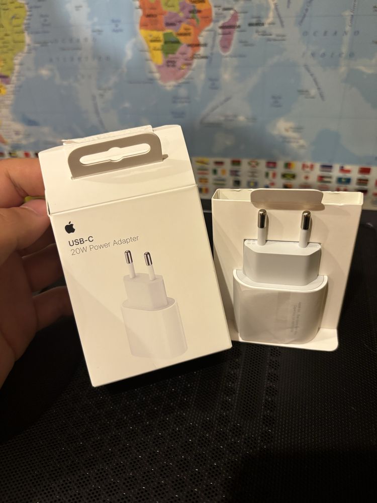 Adaptador de corrente USB-C de 20 W