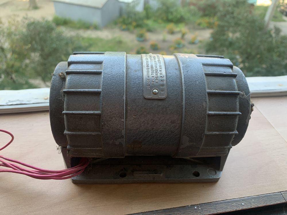 Продам двигатель