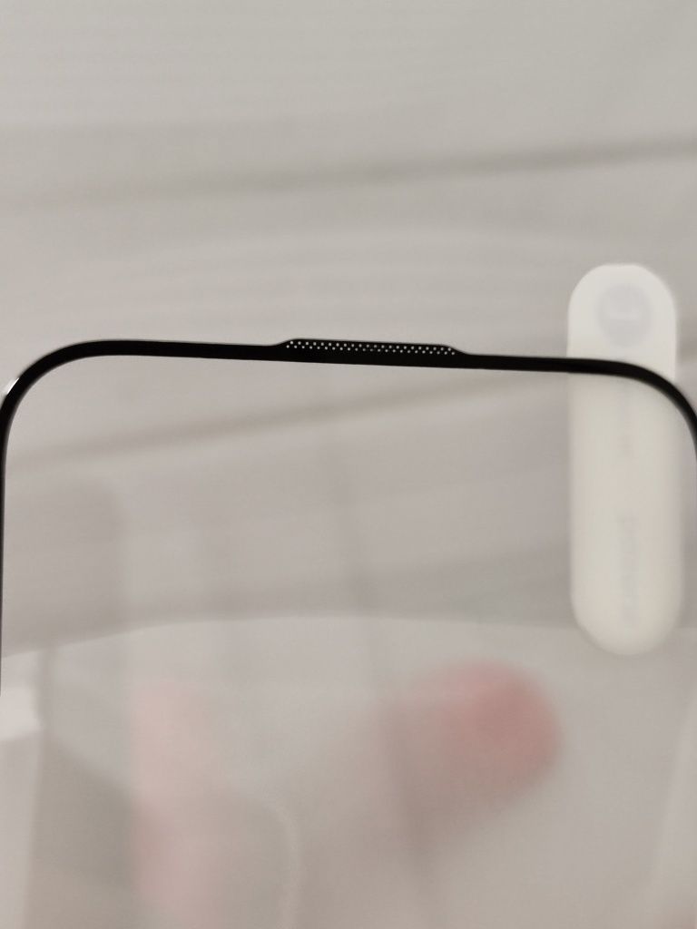 2 защитных стекла Baseus для Apple iPhone 15 Pro. Премиум качество