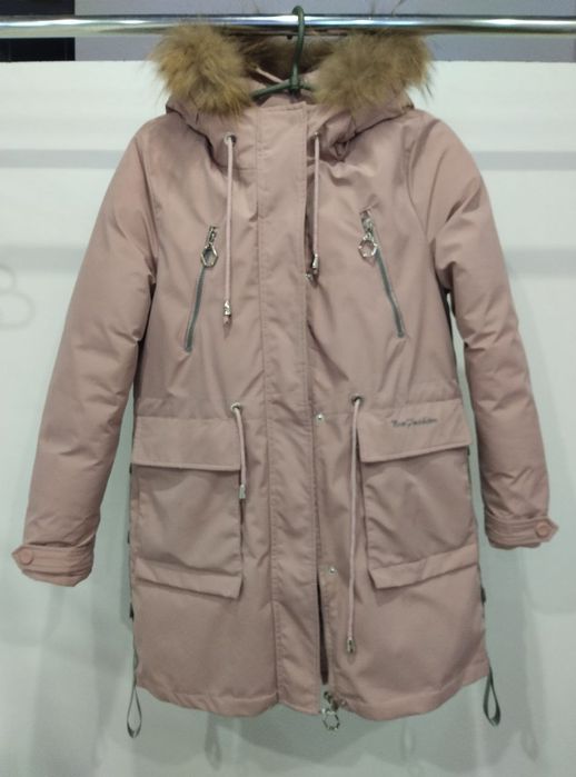 Продам парка зимняя