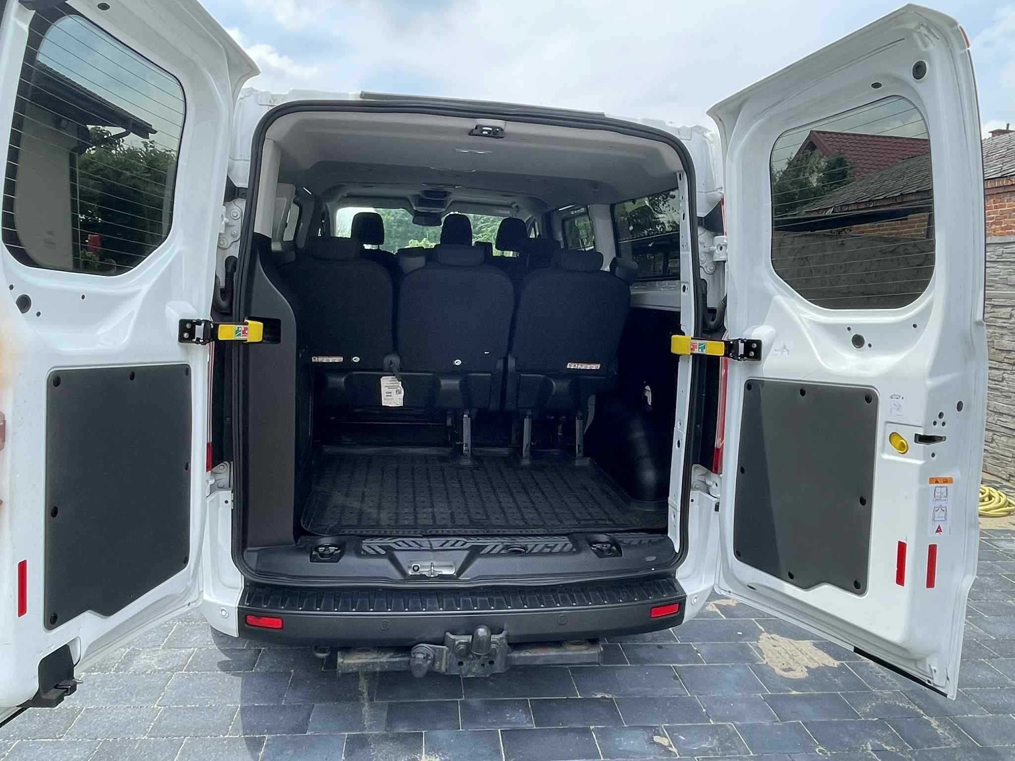 FORD Transit Custom 2018r. 2.0 9-OSOBOWY