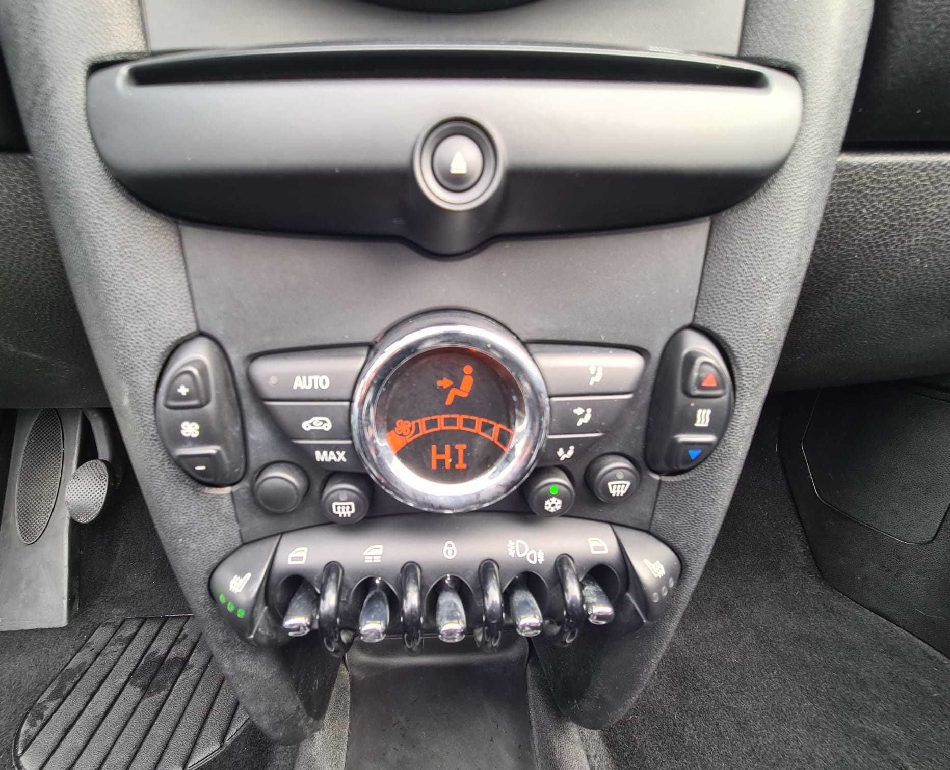 Mini Cooper 1.6 D Cabrio