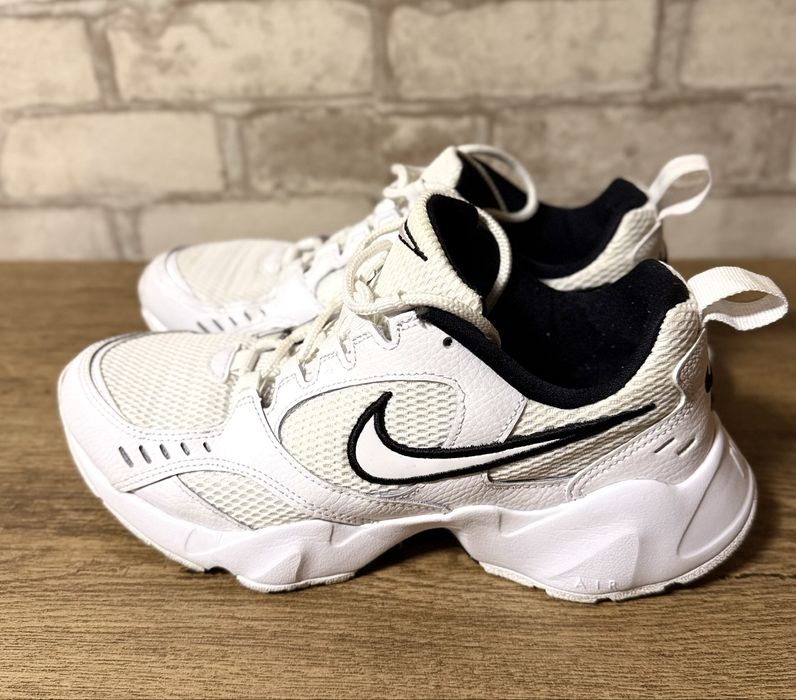 Оригінальні жіночі кросівки Nike Air Heights white, 38-38,5 р,24-24,5