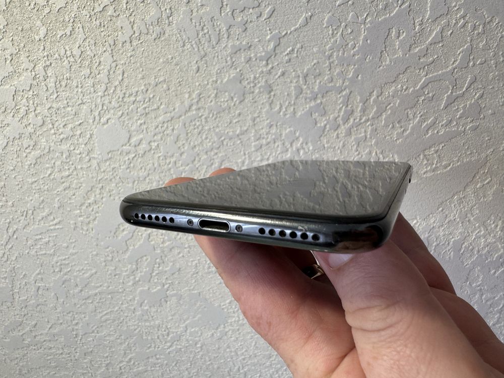 iPhone X 64Gb Black