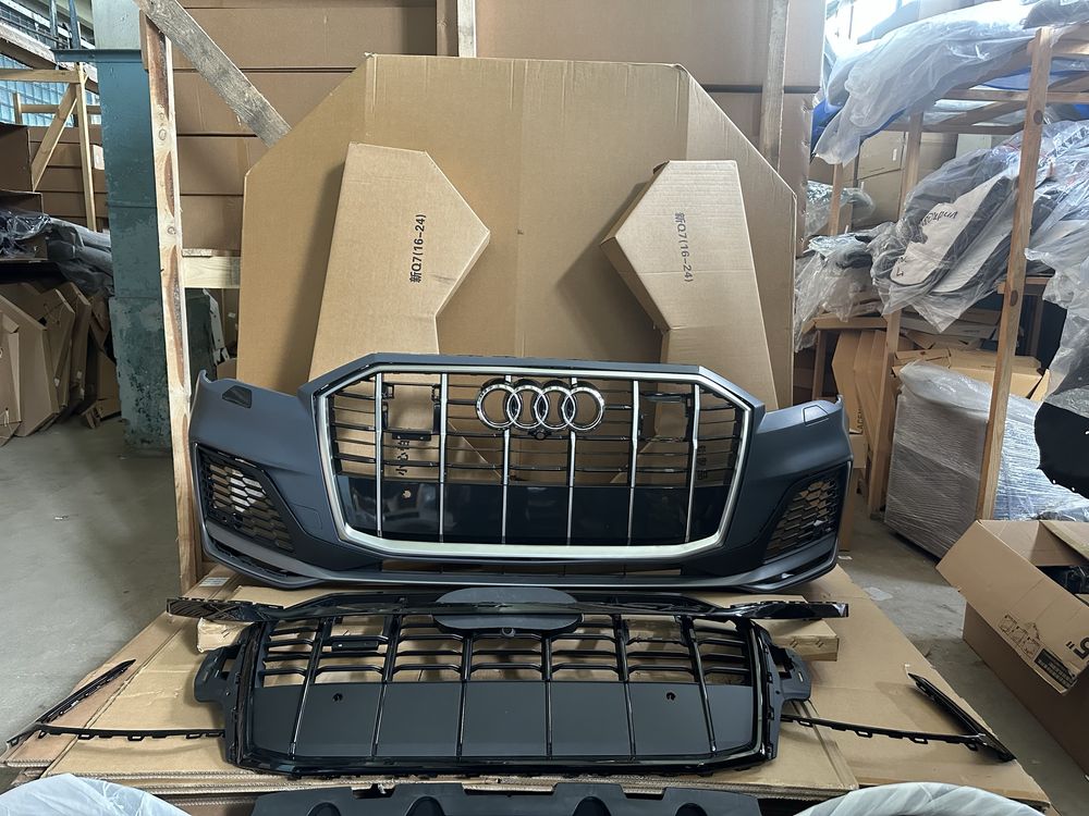 Бампер передній Audi Q7 2021+ 4M