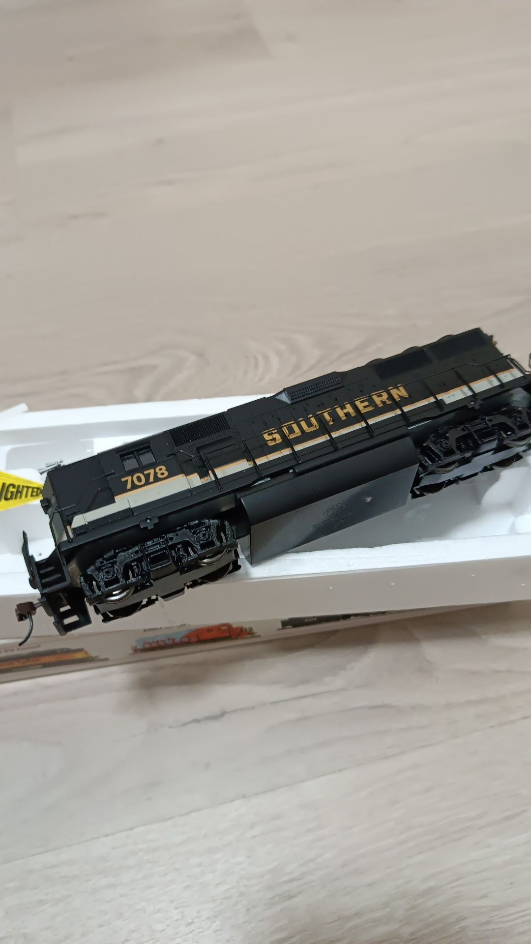 Locomotiva bachmann ho como nova