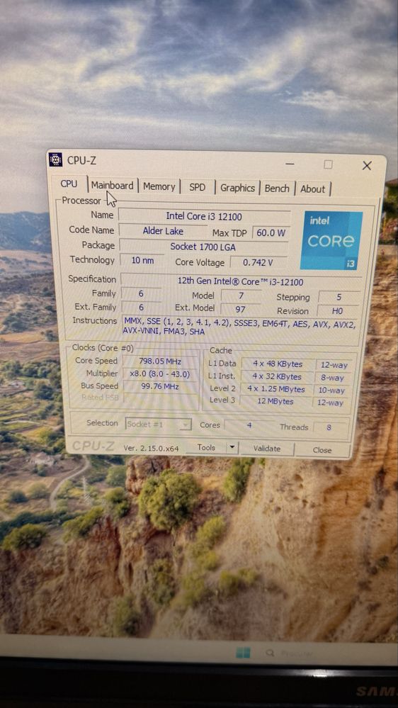 Computador i3 12100, gt730 2gb,  32gb 3200mhz ssd nvme 512gb