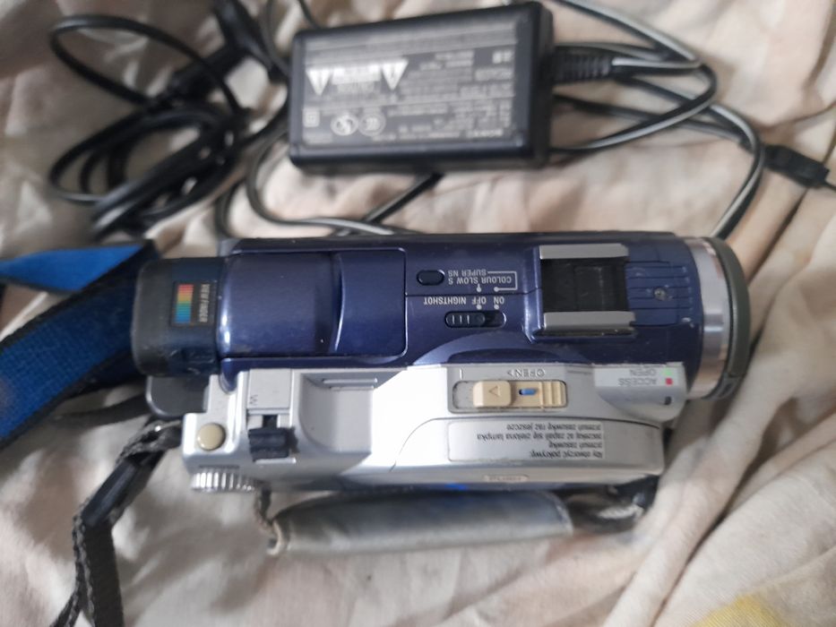 Kamera cyfrowa mini dvd sony zasilacz torba