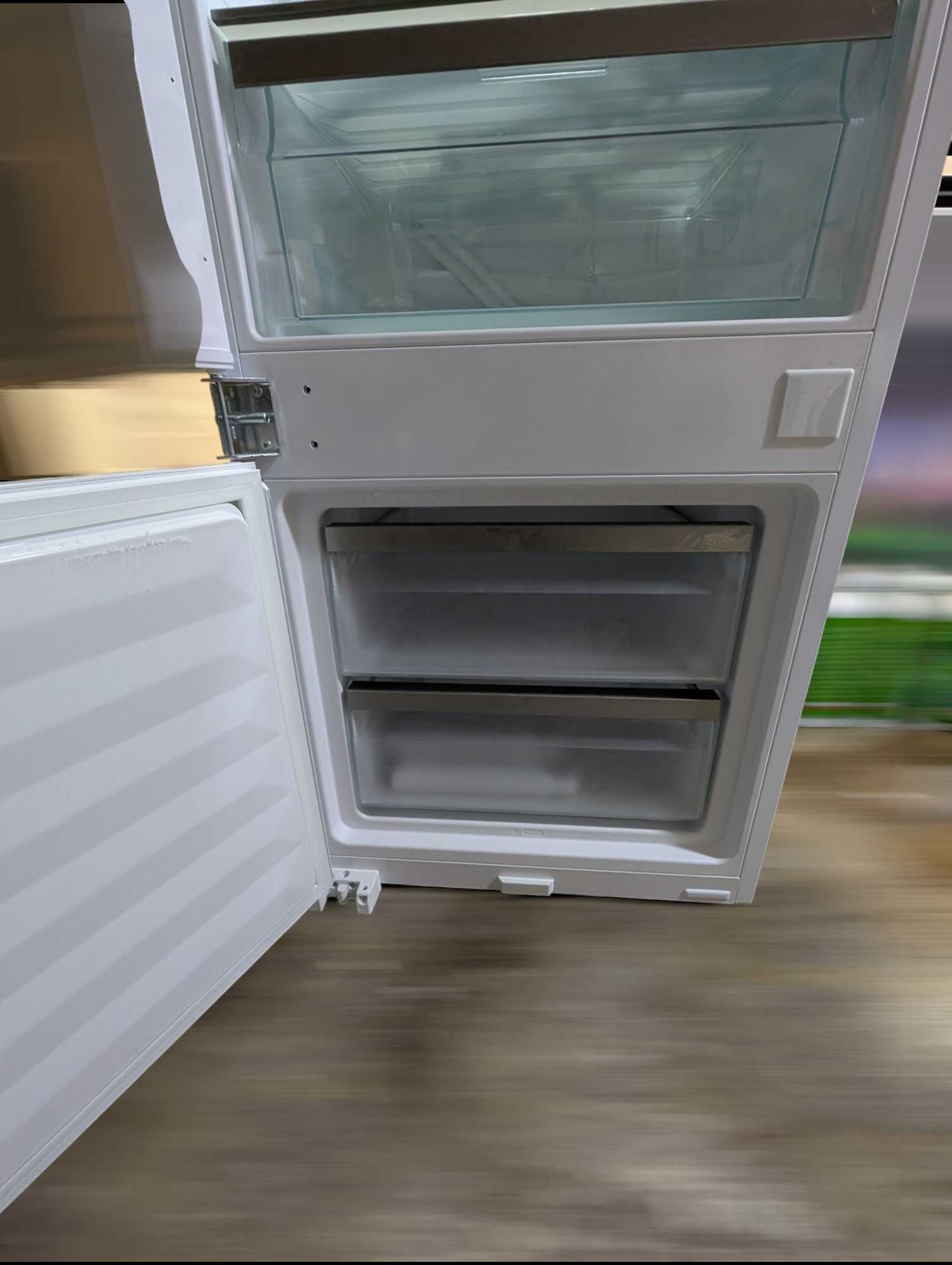 Chłodziarko-zamrażarka Miele KF 7731 E sklep 7tys zł