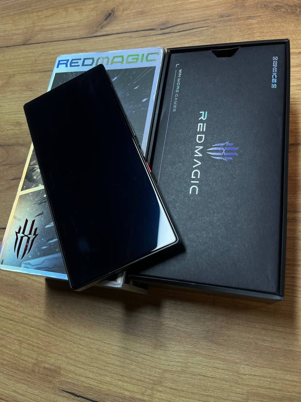 ZTE REDMAGIC 9S Pro 12/256GB Sleet