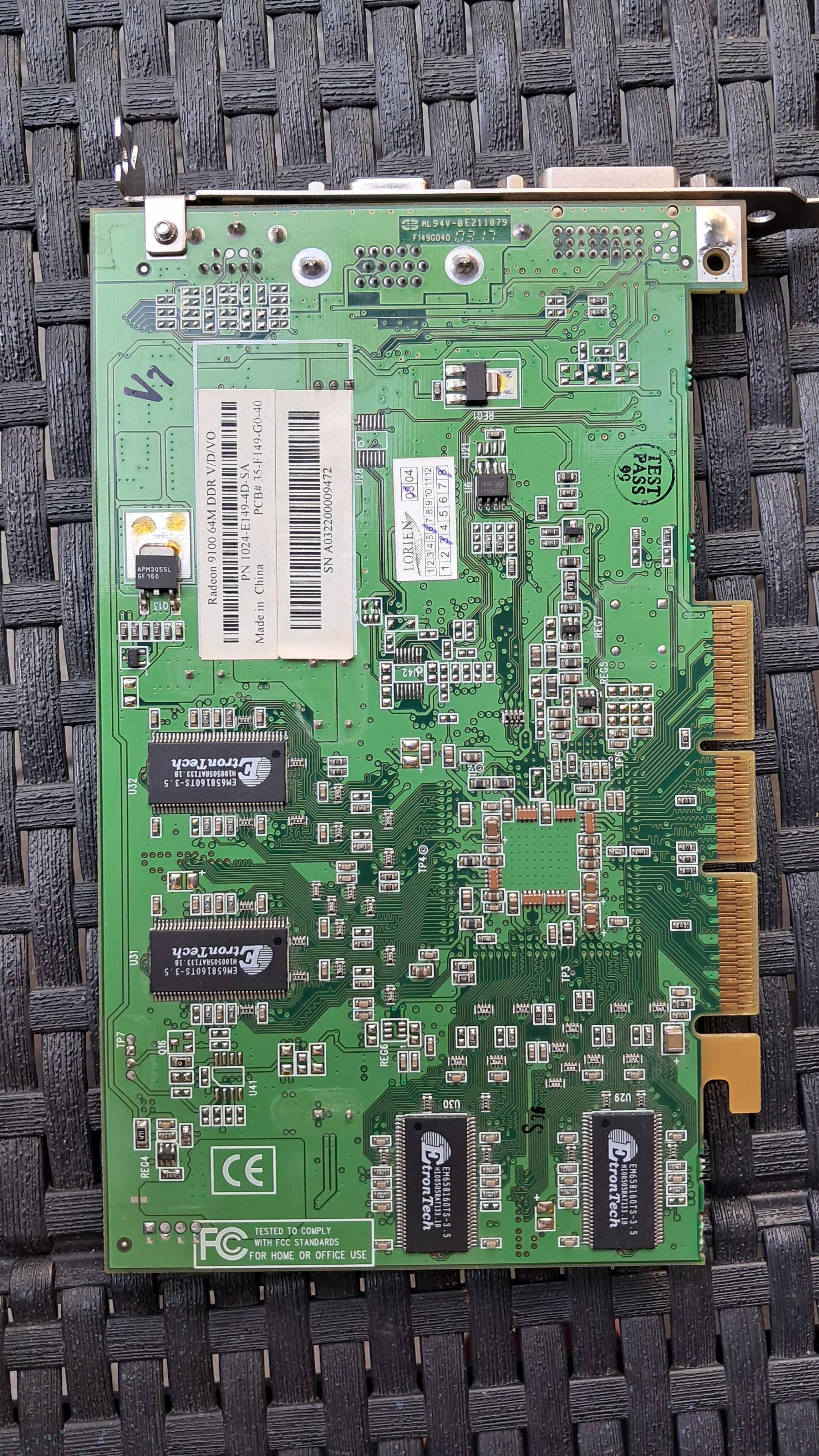 Karta graficzna Radeon 9100 64MB DDR V/D/VO (ATI Radeon 8500LE)