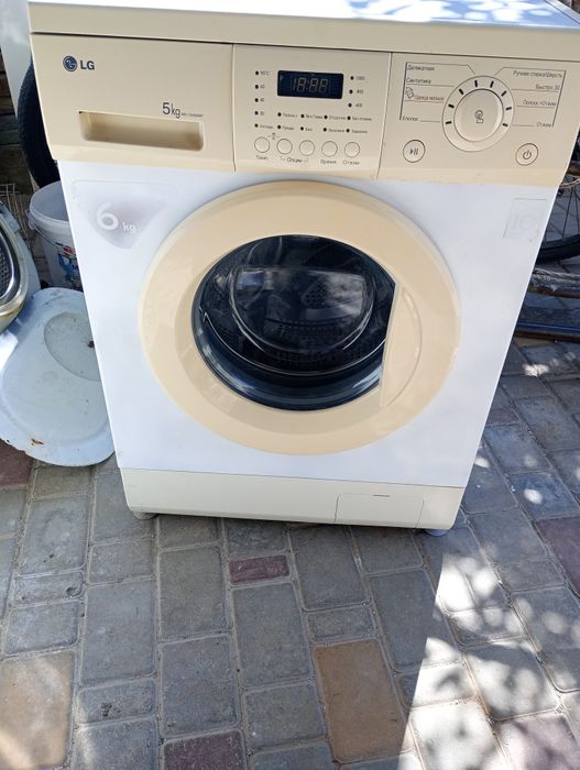 Продам стиральную машину