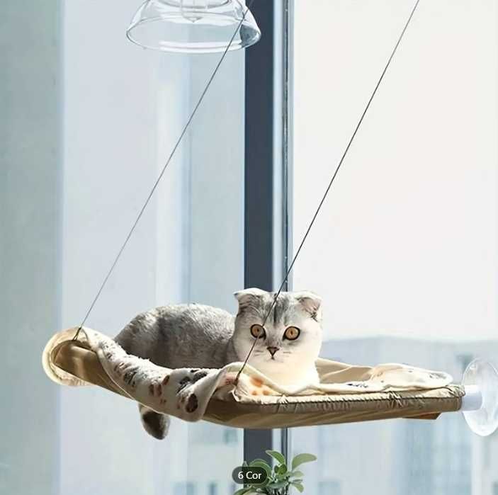 Descubra o Mundo Elevando o Estilo e o Conforto Felino!